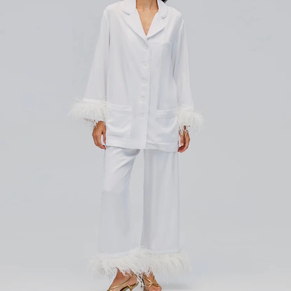 Sleeper White Feather Pajama Party Set